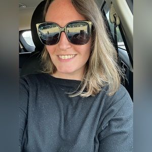 Meet your Posher, Becky